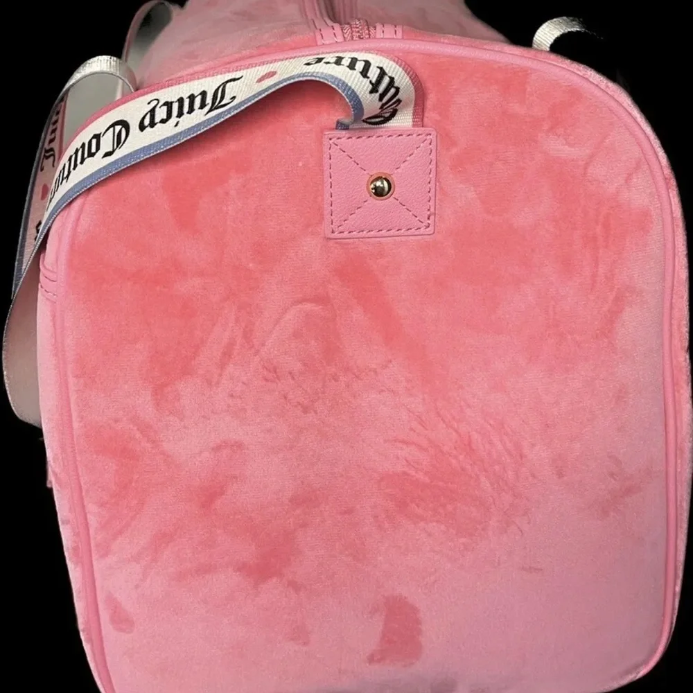 JUICY COUTURE NWT Duffel Bag Pink Velour Weekender Sold Out! - Picture 6 of 8